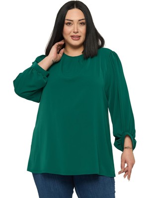 Disentis Modest Büyük Beden Yuvarlak Yaka Truvakar Büzgülü Kollu Rahat Kesim Zümrüt Yeşili Bluz