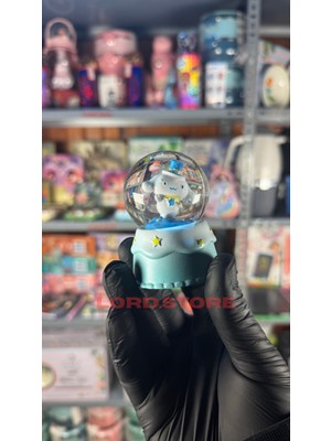 PremiumPort Renkli ve Eğlenceli Kar Küresi ile Odanızı Güzelleştirin