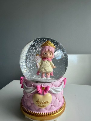 PremiumPort Işıklı ve Müzikli Küçük Prenses Kar Küresi, Büyüleyici Dekorasyon Ürünü
