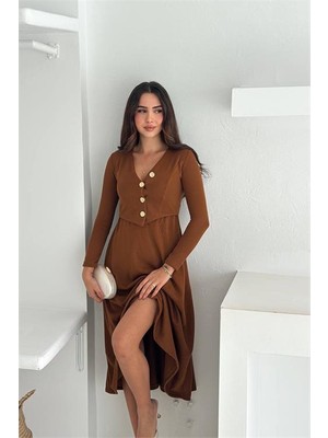 Neşeli Butik Kadın Kahverengi V Yaka Düğme Detaylı Bel Dekolteli Midi Boy Elbise NBK4368