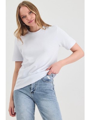 Les Séduisantes C.A. Bisiklet Yaka Baskısız Pamuklu T-Shirt