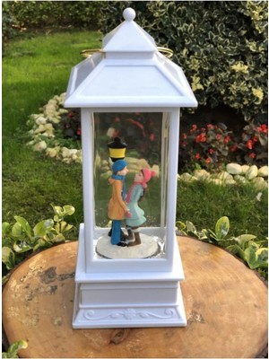 PremiumPort Işıklı Hareketli Kar ve Su Küresi, Sevgililer Günü ve Yeni Yıl Hediyesi