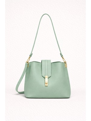 Zerva Queen Üç Gözlü Metal Kilitli Askılı Çapraz Kadın Çanta