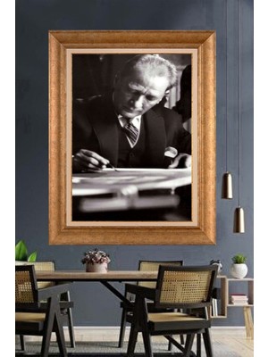 Giyense Özel Seri Altın Paspartulu Çerçeveli Atatürk Tablo TR1104