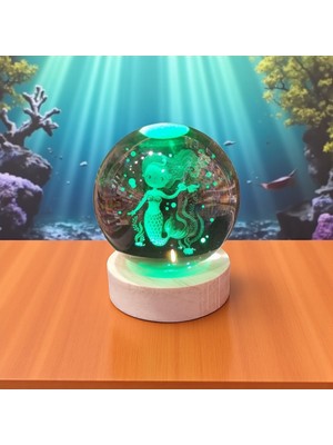 PremiumPort Kişiye Özel Büyük Boy Işıklı Ahşap Deniz Kızı Temalı Cam Küre 8cm