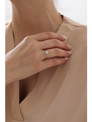 Yavuz Kuyumculuk 14 Ayar Altın Sarmal Tektaş Yüzük