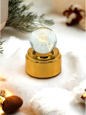 PremiumPort Işıklı 360 Dönen Cam Küre, Müzikli ve Hediyelik Süs Eşyası