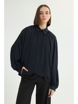 Love My Body Pile Detaylı Gömlek Lacivert 130L9795000