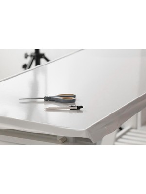 Lıcaré Lıcare 100 x 100 Parlak Beyaz Kendinden Yapışkanlı Mutfak Dolap ve Mobilya Kaplama Folyosu