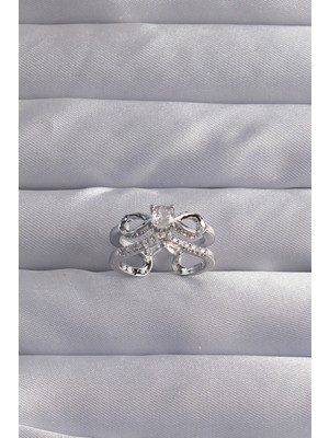 Die Grup Pirinç Ayarlamalı Gümüş Renk Zirkon Taşlı 2li Görünüm Fiyonk Yüzük - TJ-BYK3288 Dıe-Rstg