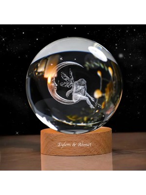 PremiumPort Kişiye Özel Işıklı Ahşap Ay Yüzlü Melek Cam Küre 8cm×6cm
