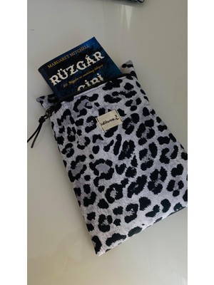 Idiluna Leopar Desenli Fermuarlı Kitap Kılıfı