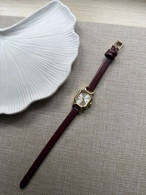 Quartz Bs Stıll Vintage Kadın Kol Saati Retro Quartz Deri Kordon 1 Adet