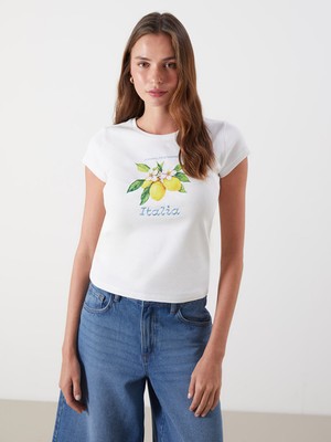 Lc Waikiki Yeni Sezon Bisiklet Yaka Limon Baskılı Kadın Tişört