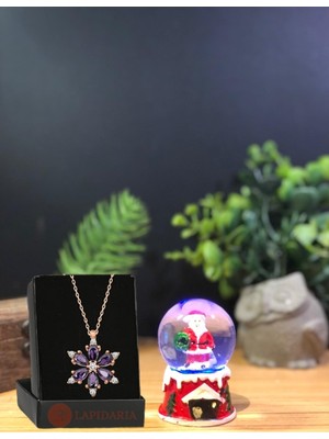 PremiumPort Yılbaşı ve Noel Temalı Işıklı Kar Küresi, Minik Boy ve Kamelya Lotus Kolye