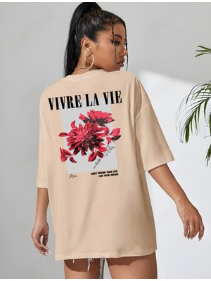 Risil-Nu Company Yeni Sezon Oversize "vivre La Vie" Baskılı Pamuklu Penye Kumaş Bej Tişört