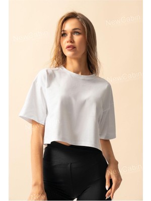 Risil-Nu Company Yeni Sezon Oversize Rahat Kalıp Beyaz Crop T-Shirt
