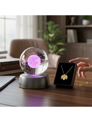 PremiumPort Kişiye Özel Romantik Işıklı Kristal Küre ve Melek Kanadı Kolye Seti