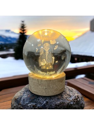 PremiumPort Renkli Harry Potter Temalı Büyülü Dekoratif Cam Küre, Şık ve Dikkat Çekici Ürün
