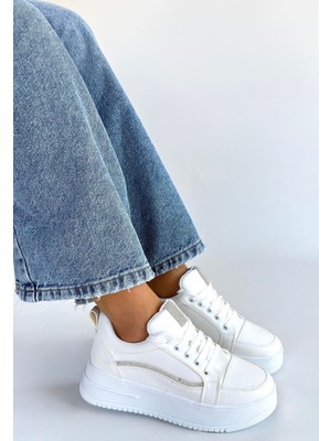 Roof Atelier Kadın Beyaz Taş Işlemeli Bağcıklı Yüksek Taban Spor Ayakkabı - Natte