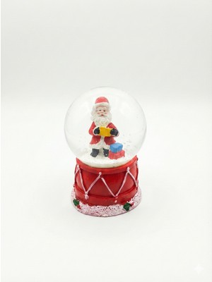 PremiumPort Şirin Noel Baba ve Kar Küresi, Sıcaklık ve Neşe Dolu Dekorasyon