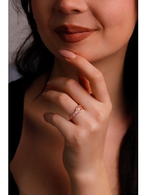 Silvesra Kemer Vurgulu Taşlı 925 Ayar Gümüş Yüzük – 3 Renk Seçenekli