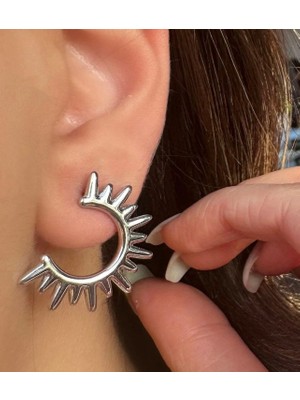 Linda Shop Gümüş Renk Güneş Figürlü Çelik Küpe (Çift)