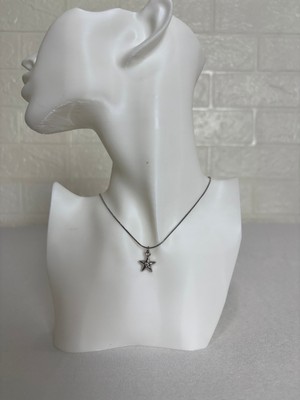 Belirtilmemiş Kadın Gümüş Renk Mini Yıldız Figürlü Ince Zincir Kolye – Minimal Şık