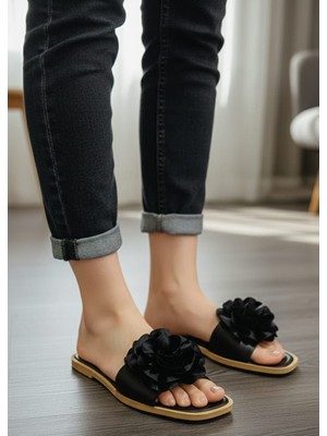 Klay Shoes Kadın Gül Detaylı Rahat Şık Terlik