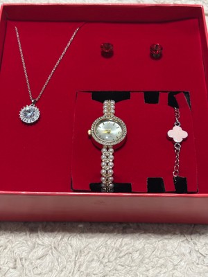 Kadın Saat Kolye Küpe Bileklik Seti | 14 Şubat Sevgililer Günü Hediye Kutulu