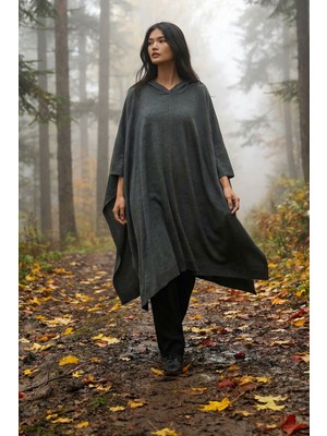 Lior Design Haki Kapüşonlu Yırtmaçlı Triko Panço BCHPK-251245