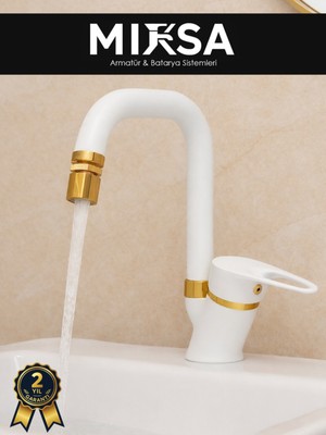 Mixsa Lüx Beyaz-Gold Köşe Borulu Oynar Başlıklı Perlatörlü Banyo Lavabo Bataryası, Çiftsugirişli