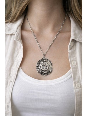 Herşey Nota Yılan Figürlü Yuvarlak Sembolik Metal Kolye – 60 cm Zincirli
