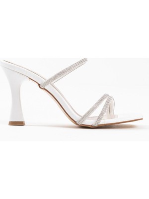 Shoegar Beyaz Taşlı Ince Bantlı Kadın Topuklu Terlik EATR20MY01B