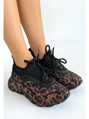 Shoegar Rimay Kahverengi Leopar Boncuk Işlemeli Spor Ayakkabı