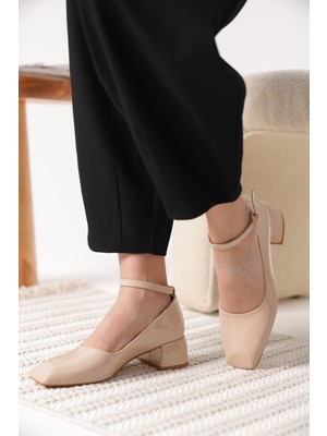 Shoegar Bej Rugan Kadın Topuklu Ayakkabı EATR18MS16B