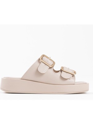 Shoegar Bej Cilt Kadın Tokalı Terlik EATR17MY01C