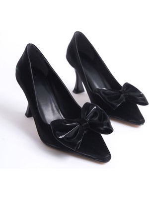 Shoegar Kadın Fiyonk Detaylı Siyah Topuklu Ayakkabı EATR08MS06A