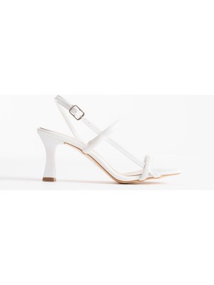 Shoegar Kadın Beyaz Topuklu Sandalet EATR12MY06B