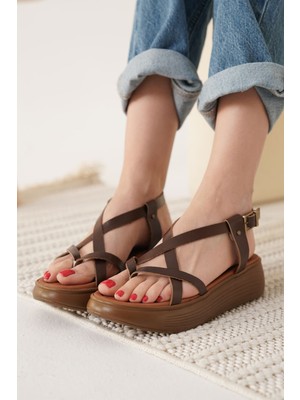 Shoegar Acı Kahve Hakiki Deri Sandalet EATR31MY60B