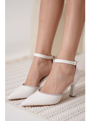 Shoegar Taşlı Kadın Beyaz Topuklu Ayakkabı EATR12MS02B