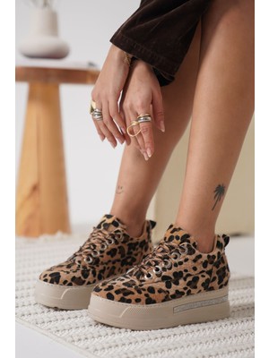 Shoegar Kadın Leopar Desenli Gizli Topuklu Sneaker EATR04MS01E