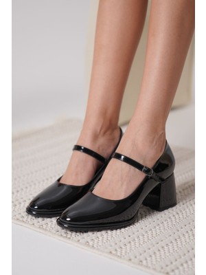 Shoegar Siyah Rugan Kadın Topuklu Ayakkabı EATR18MS07A