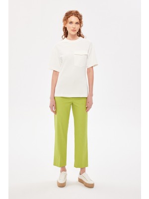 Berr-in Kadın Kısa Kol Sıfır Yaka Büyük Cep Detaylı Günlük Ekru T-Shirt 124Y07007115-EKRU