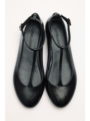 Lutvelizade Babet 2606 - Oval Burun Pencere Detaylı Siyah Kadın Babet