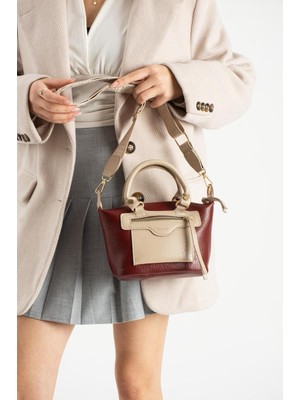 Change Time Berlin Ufak Boy Şık Tasarım El ve Çapraz Çanta En:22 Cmboy:15 cm Dip: 10 cm