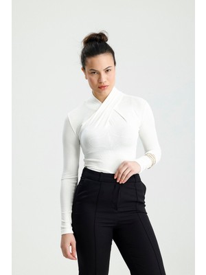 Rose Arya Beyaz Yaka Drapeli Uzun Kol Badi