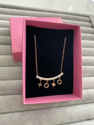 Pink Yonca Detaylı Sıralı Çelik Kolye Gold Rose