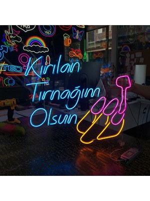 Neonled "kırılan Tırnağım Olsun" Ojeli Parmaklar Neon LED Yazı & Figür Dekoratif Aydınlatma