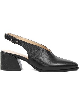 Celal Gültekin Kadın Siyah Kalın Topuklu Deri Ayakkabı